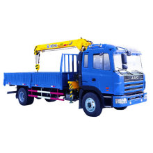 Camión grúa / grúa montada en camión de 4 toneladas de la marca XCMG